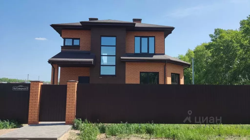 Дом в Омская область, Омский район, с. Усть-Заостровка  (158 м) - Фото 1