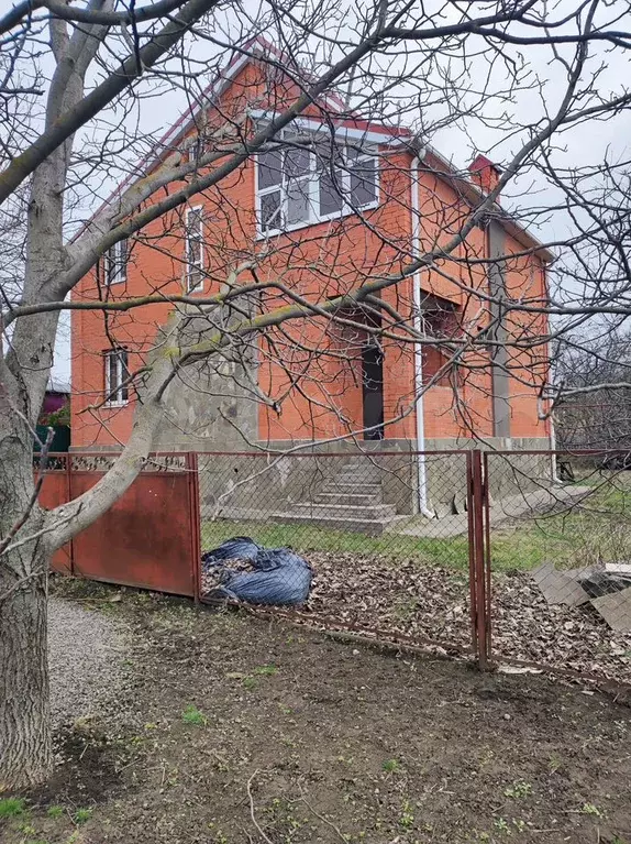 Дом 210 м на участке 8 сот. - Фото 1
