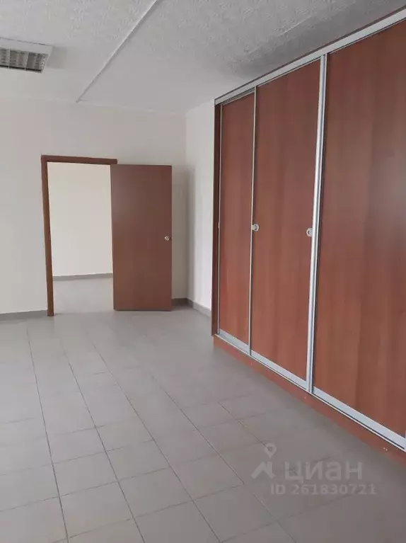 Офис в Тюменская область, Тюмень ул. 30 лет Победы, 38А (93 м) - Фото 2