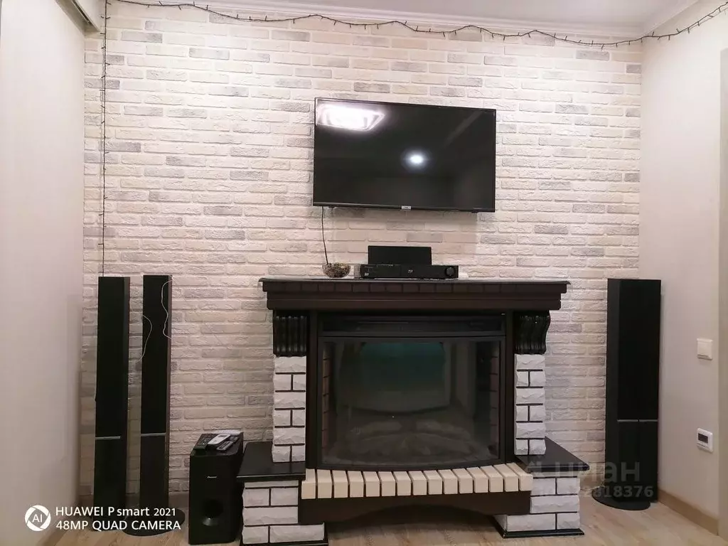 2-к кв. Краснодарский край, Туапсе ул. Судоремонтников, 64А (65.0 м) - Фото 0