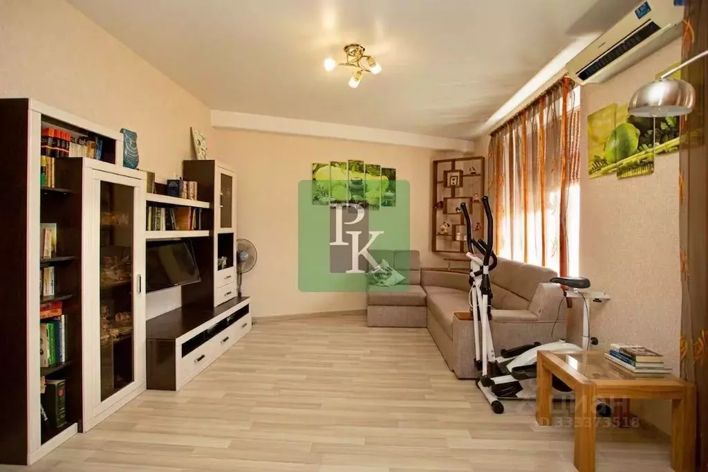 2-к кв. Севастополь ул. Челнокова, 12/5 (59.4 м) - Фото 1