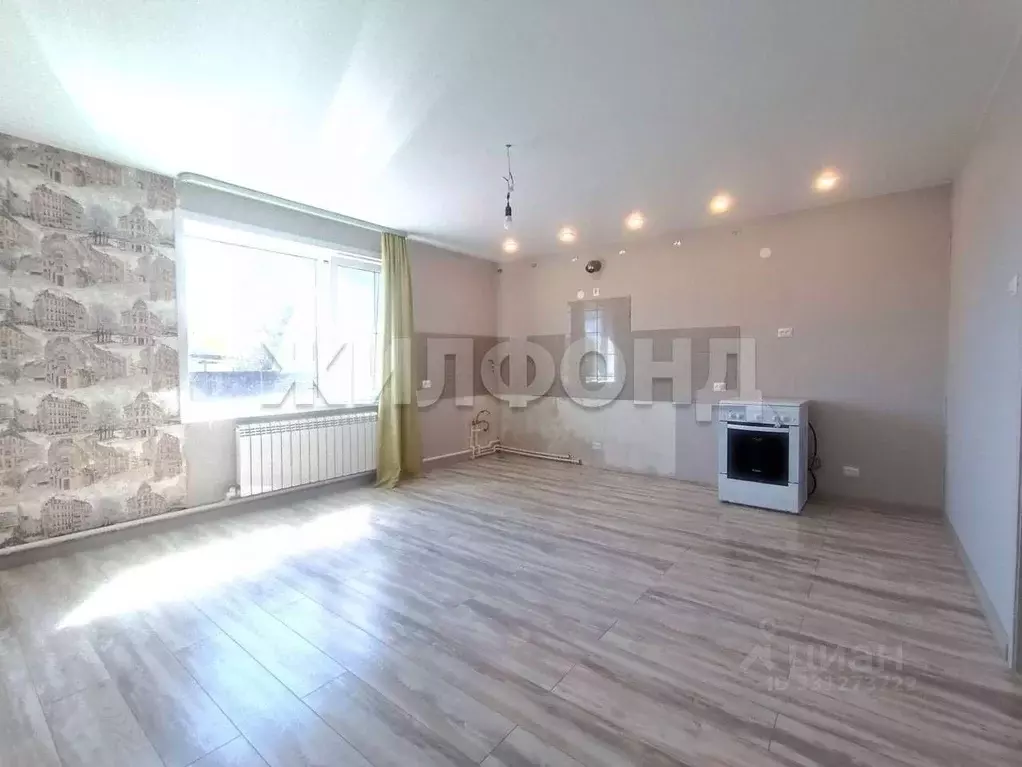 Дом в Новосибирская область, Колывань рп ул. Заводская (102 м) - Фото 1