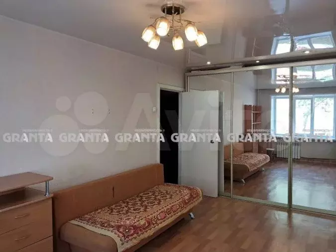 1-к. квартира, 30 м, 1/5 эт. - Фото 0