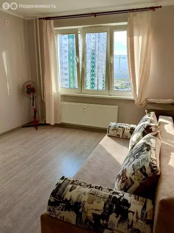 1-комнатная квартира: Анапа, улица Адмирала Пустошкина, 22к7 (44 м) - Фото 2