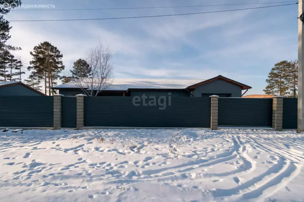 Дом в село Смоленка, микрорайон Зверохозяйство (188.9 м) - Фото 1