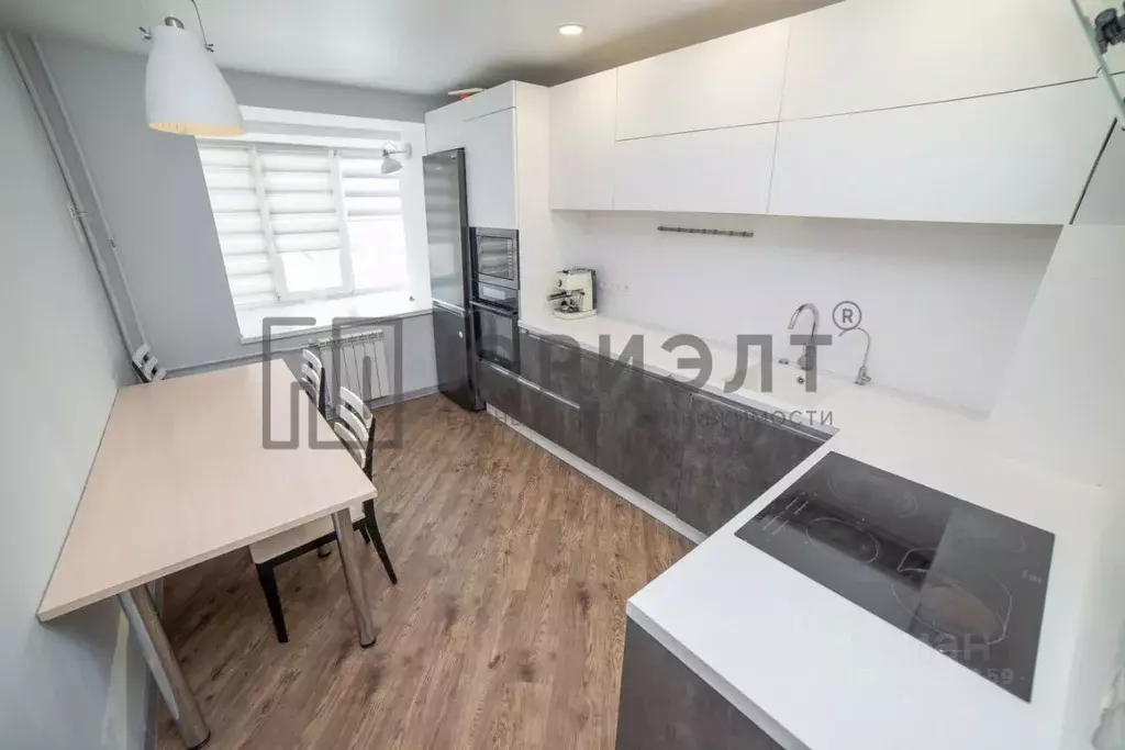 3-к кв. Свердловская область, Екатеринбург ул. Шейнкмана, 110 (87.0 м) - Фото 1