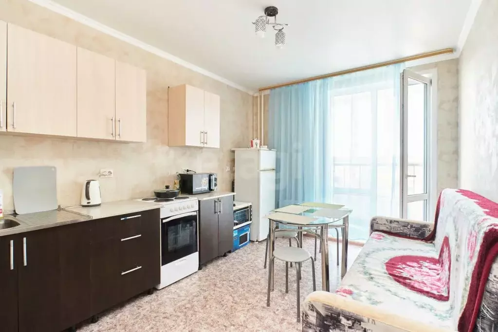 1-к кв. Тюменская область, Тюмень ул. Александра Протозанова, 12к1 ... - Фото 1