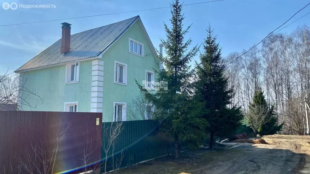 Дом в Троицкое, улица Строителей, 9 (200 м) - Фото 1