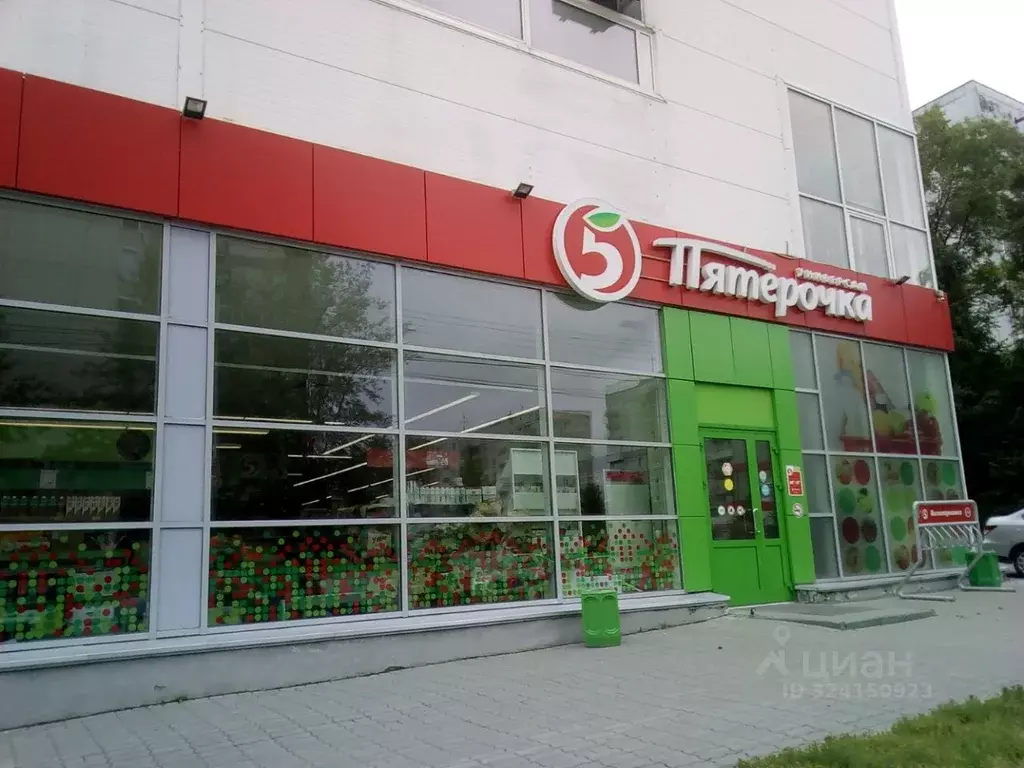 Торговая площадь в Новосибирская область, Новосибирск ул. 25 лет ... - Фото 1