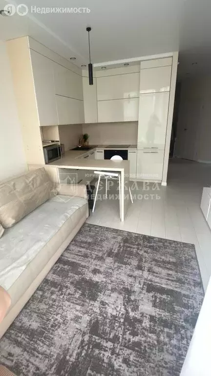 3-комнатная квартира: Кемерово, Московский проспект, 18к2 (60 м) - Фото 1