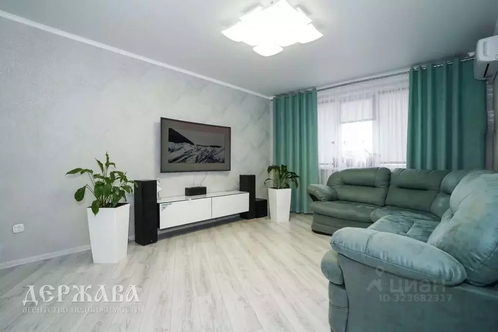 2-к кв. Белгородская область, Старый Оскол Дубрава мкр, 3 кв-л, 12 ... - Фото 2