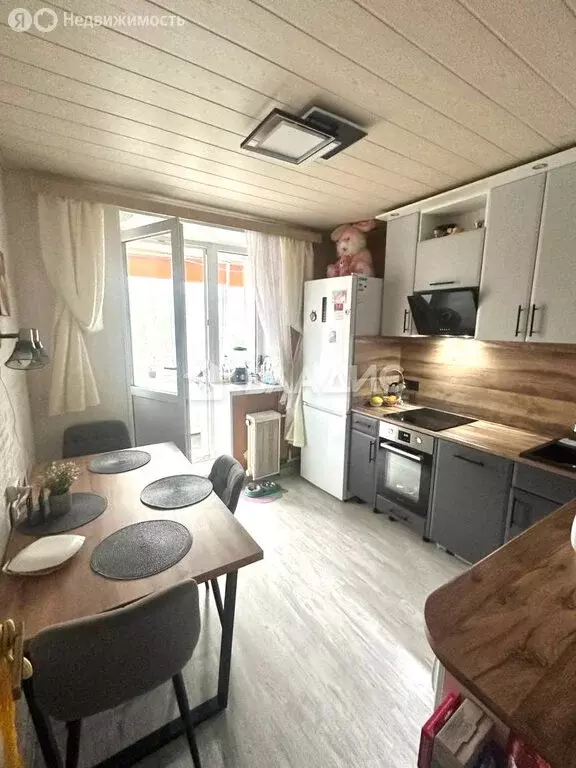 2-комнатная квартира: Медвежьегорск, улица Карла Маркса, 29 (49 м) - Фото 0