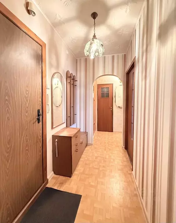 2-к кв. Калининградская область, Калининград ул. Чаадаева, 13 (52.9 м) - Фото 2