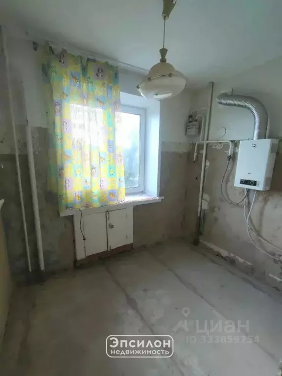 3-к кв. Курская область, Льгов пер. Кирова, 8 (51.0 м) - Фото 1
