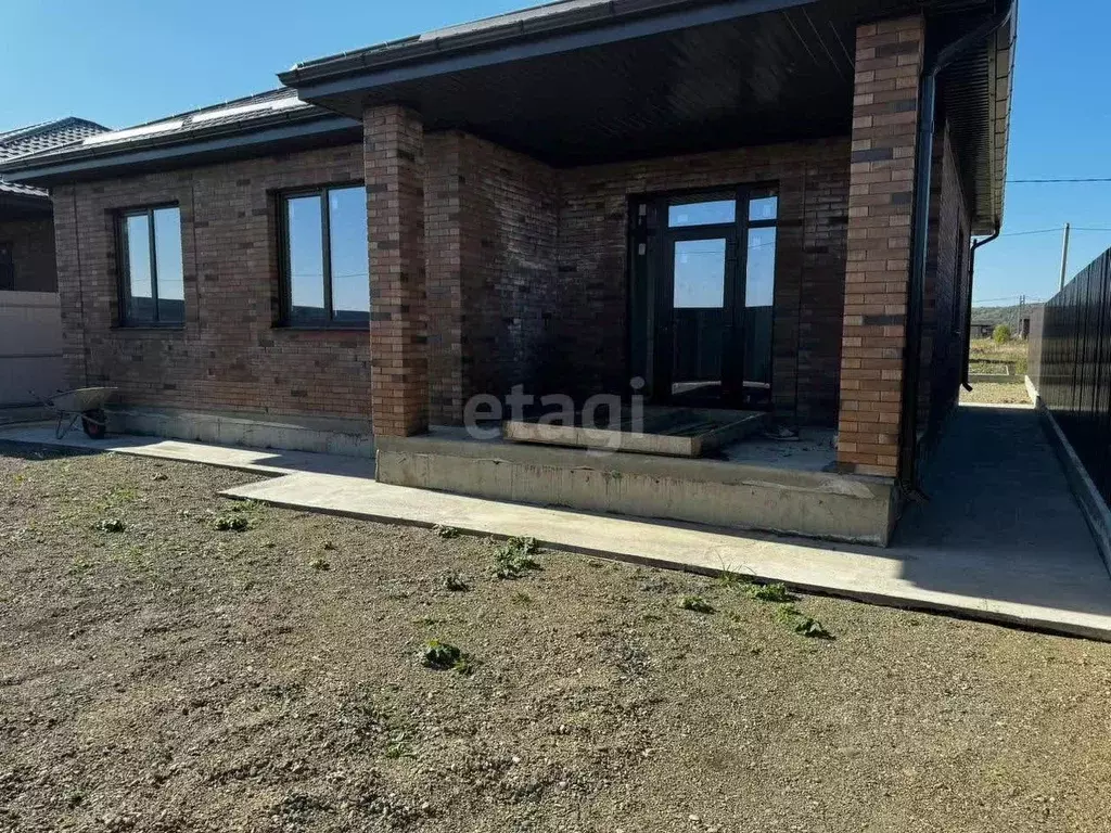 Дом в Адыгея, Майкоп городской округ, Гавердовский хут. ул. Шевченко ... - Фото 1