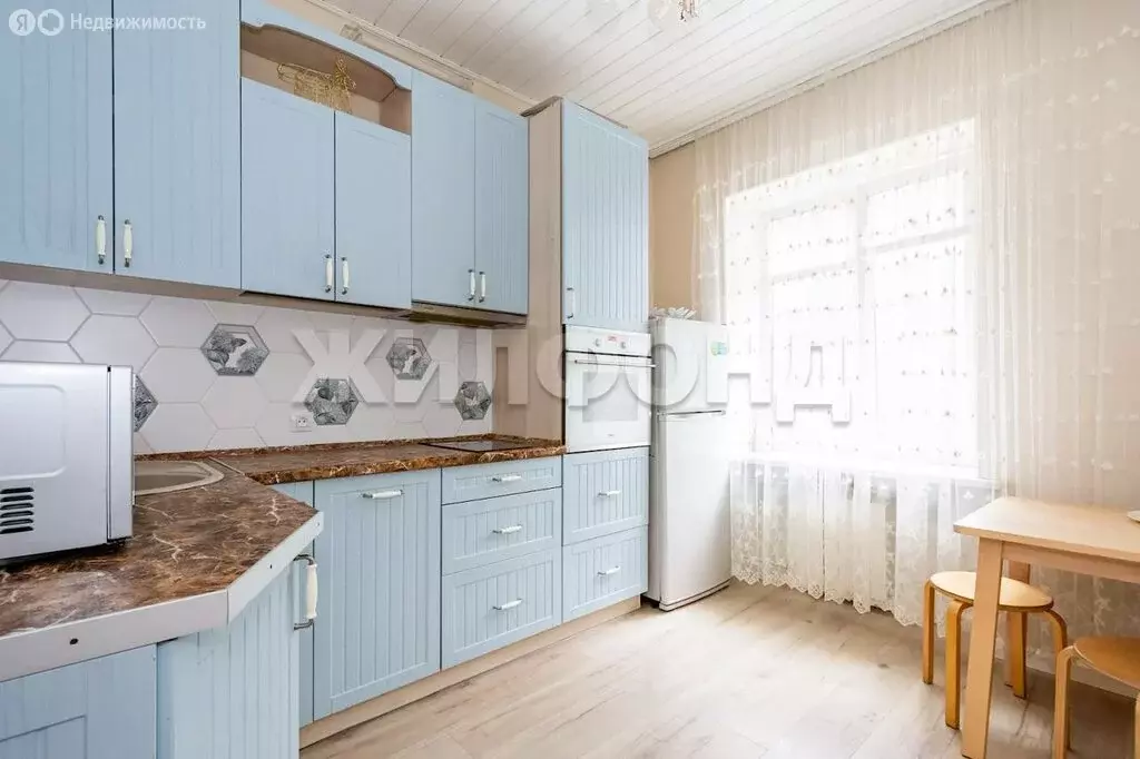 2-комнатная квартира: Новосибирск, улица Александра Невского, 16 (58.7 ... - Фото 0