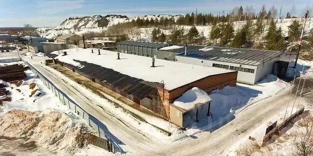 Склад в Свердловская область, Первоуральск муниципальный округ, д. ... - Фото 1