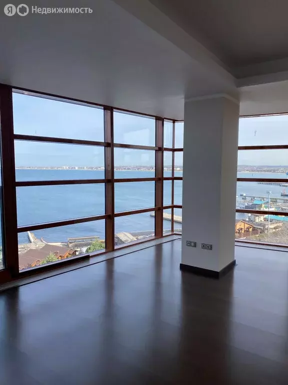 3-комнатная квартира: Анапа, проспект Революции, 3 (80 м) - Фото 1