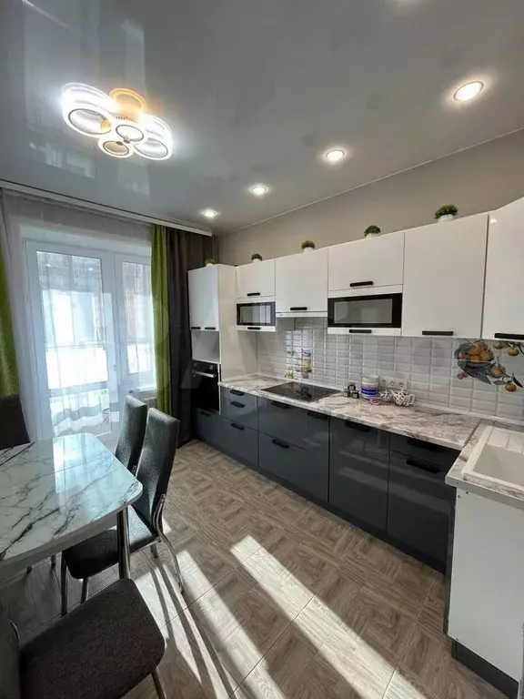 2-к. квартира, 50 м, 2/4 эт. - Фото 0