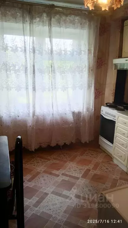 3-к кв. Красноярский край, Красноярск ул. Конституции СССР, 9 (67.0 м) - Фото 0
