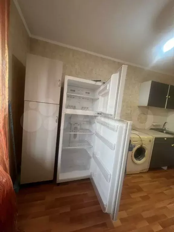 1-к. квартира, 45 м, 8/16 эт. - Фото 0
