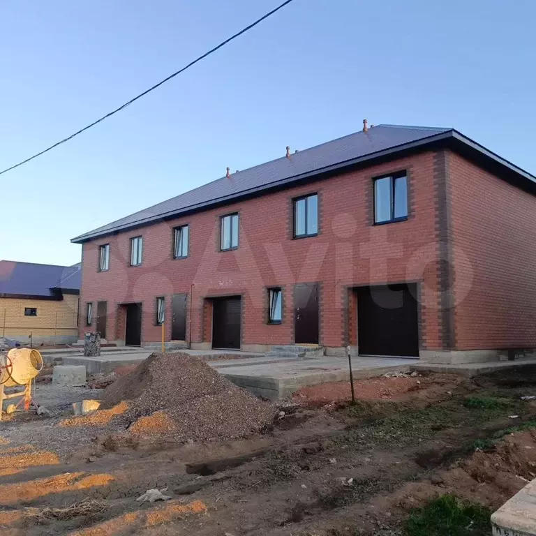3-к. квартира, 170 м, 2/2 эт. - Фото 0