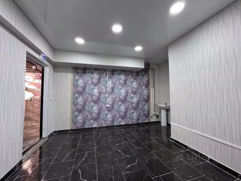 Помещение свободного назначения в Краснодарский край, Краснодар ул. ... - Фото 1