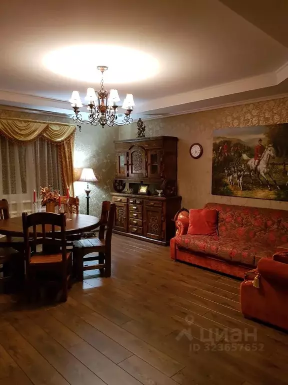 Дом в Калужская область, Малоярославецкий муниципальный округ, Маклино ... - Фото 1