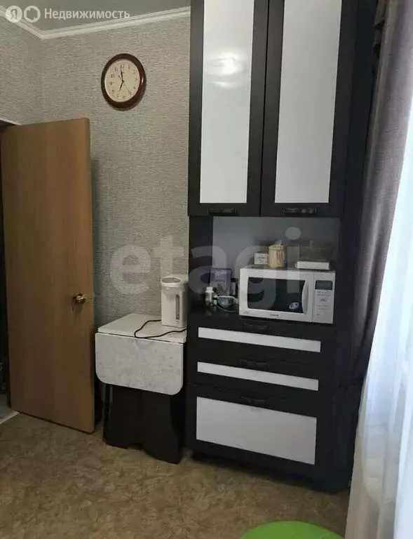 2-комнатная квартира: Макаров, улица Милютина, 16 (53.2 м) - Фото 2