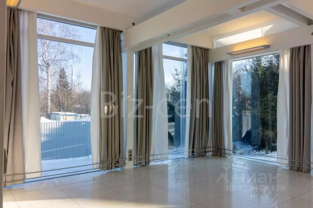 Офис в Санкт-Петербург просп. Лахтинский, 129 (38 м) - Фото 1