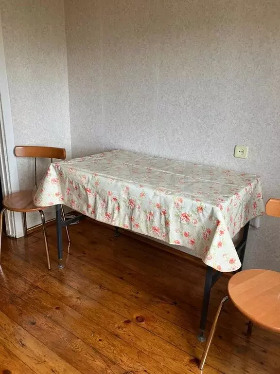 1-к. квартира, 42 м, 5/9 эт. - Фото 1