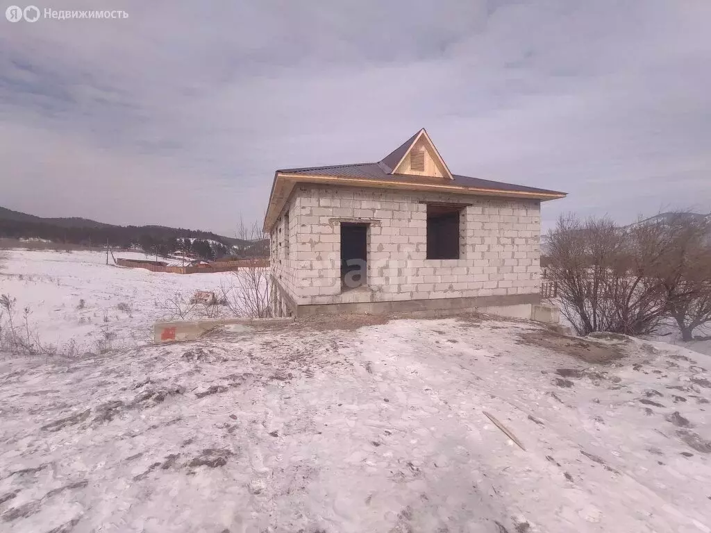 Дом в село Сотниково, квартал Зелёная Поляна (283 м) - Фото 2