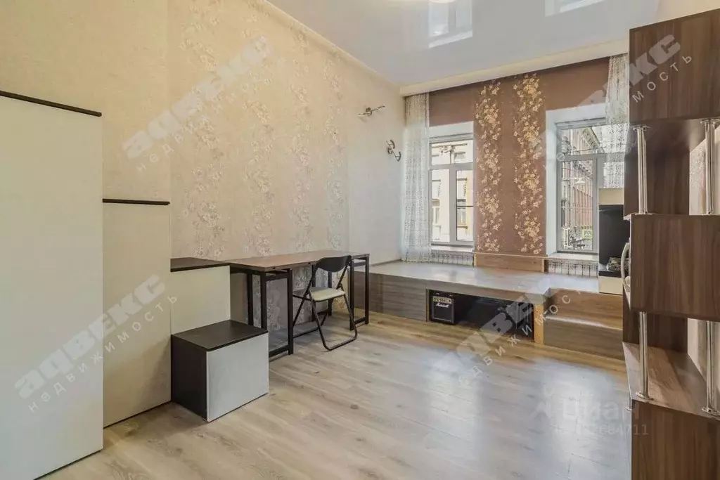 Комната Санкт-Петербург ул. Льва Толстого, 5 (22.3 м) - Фото 1