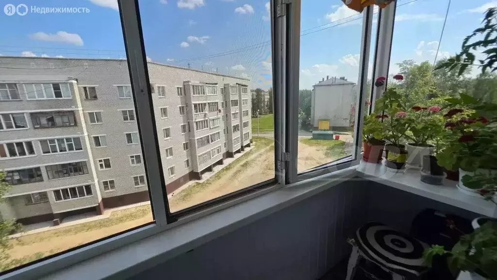 2-комнатная квартира: Тобольск, микрорайон Менделеево, 18 (42 м) - Фото 1