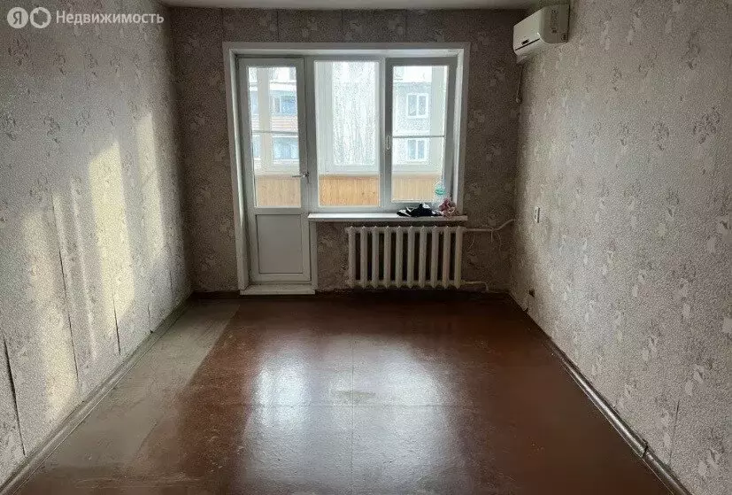 3-комнатная квартира: Воронеж, улица Героев Сибиряков, 10 (60.1 м) - Фото 1