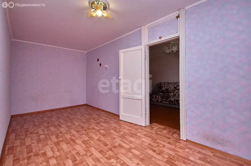 3-комнатная квартира: Томск, улица Бела Куна, 4 (57 м) - Фото 2