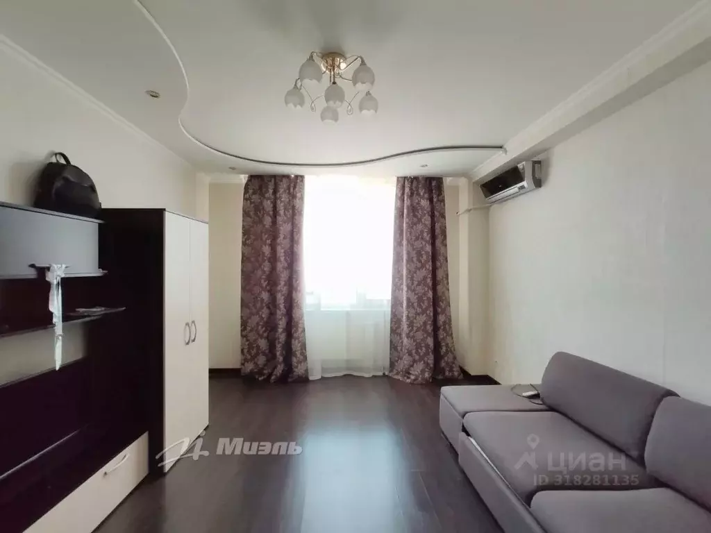 2-к кв. Севастополь ул. Правды, 33А (56.4 м) - Фото 0