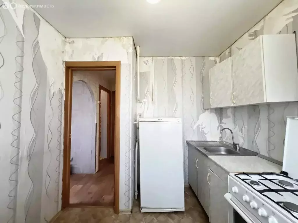 1-комнатная квартира: Осташков, улица Володарского, 43 (31 м) - Фото 2