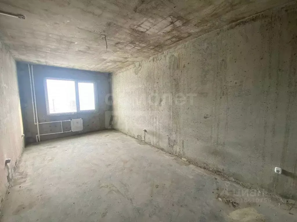 1-к кв. Оренбургская область, Оренбург ул. Фронтовиков, 10/4 (40.3 м) - Фото 0