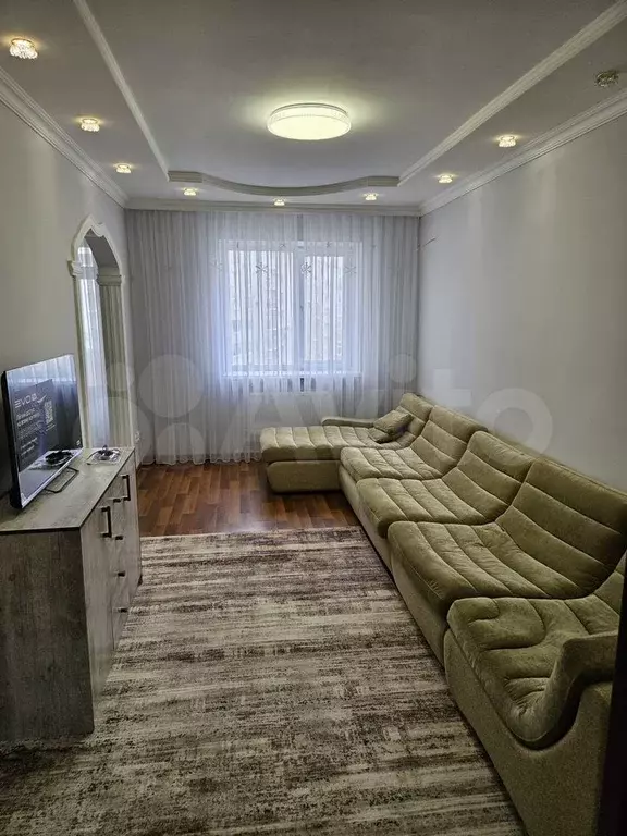 2-к. квартира, 74 м, 5/5 эт. - Фото 1