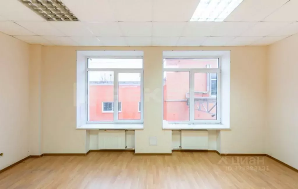 Офис в Санкт-Петербург Заозерная ул., 8к2 (493 м) - Фото 1