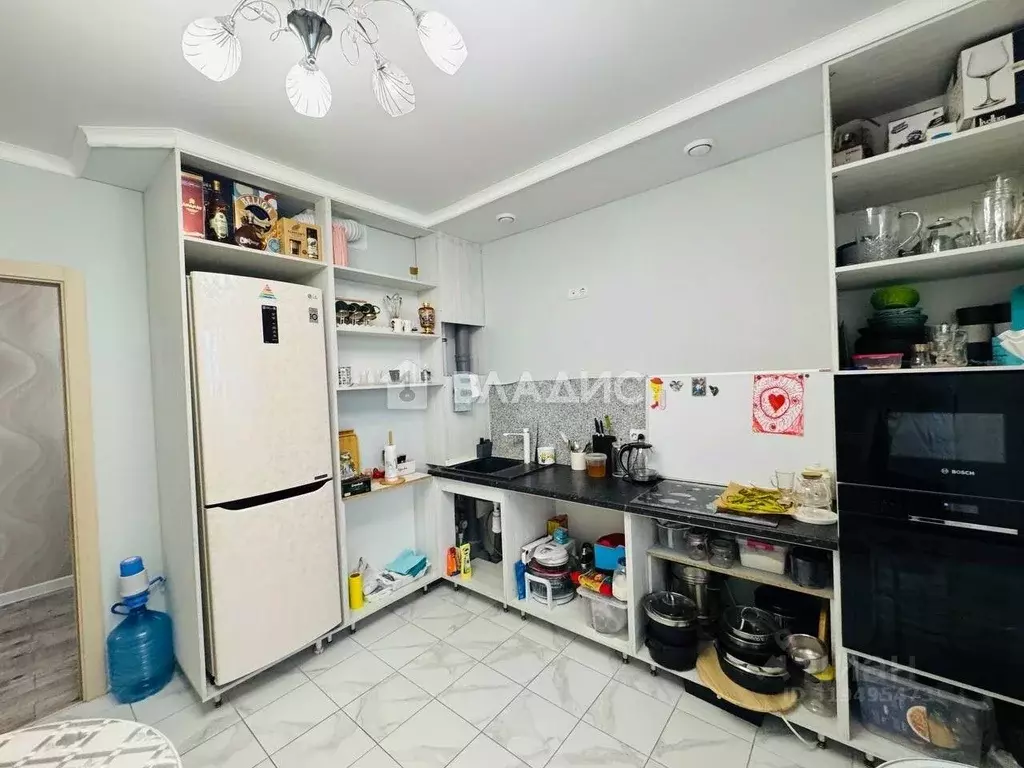 2-к кв. Белгородская область, Старый Оскол Северный мкр, 5А (61.04 м) - Фото 2