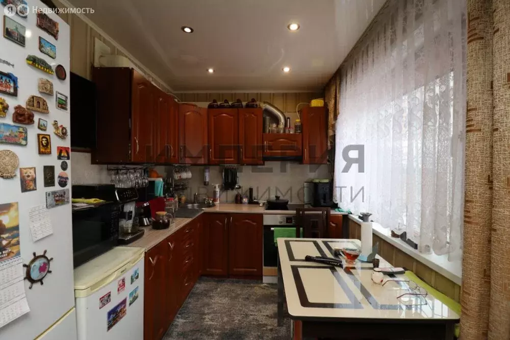 3-комнатная квартира: Магадан, улица Попова, 5к3 (67.3 м) - Фото 1