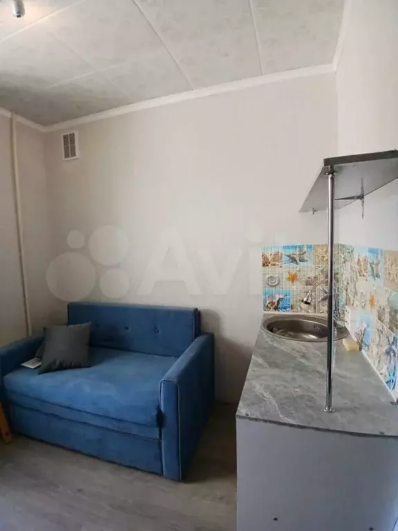 Комната 9,9 м в 9-к., 7/9 эт. - Фото 0