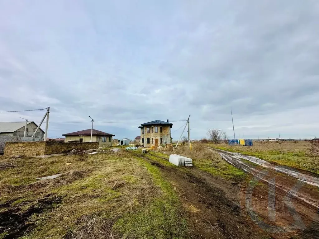 Участок в Крым, Симферопольский район, с. Мирное ул. Фазыл Ризы (6.52 ... - Фото 2