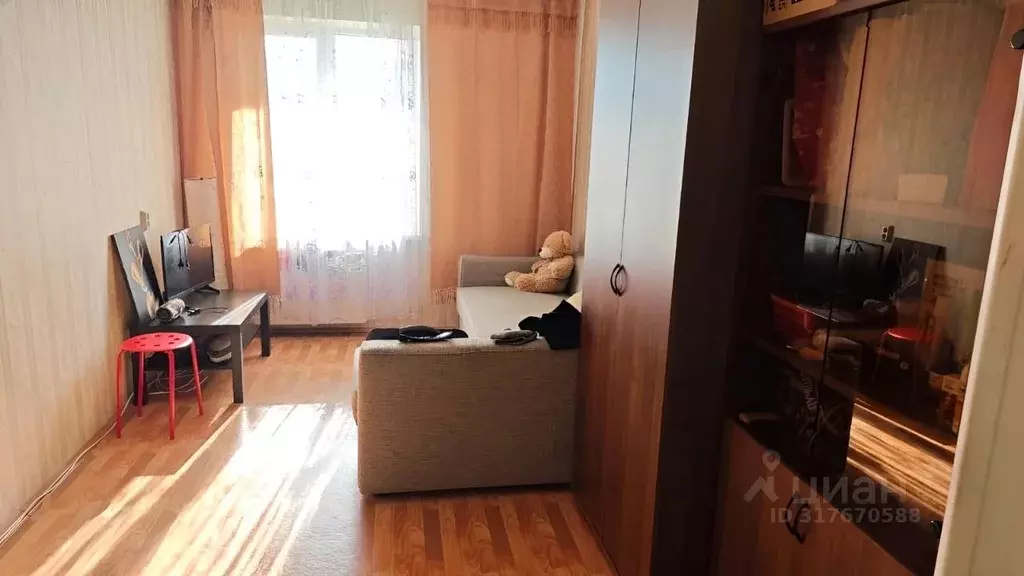 Комната Свердловская область, Екатеринбург ул. Репина, 17А (18.0 м) - Фото 0