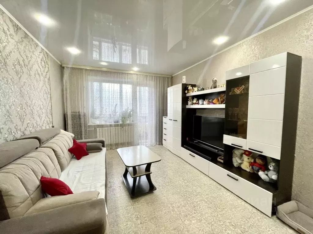 2-к кв. Саратовская область, Вольск Комсомольская ул., 94/104 (50.7 м) - Фото 1