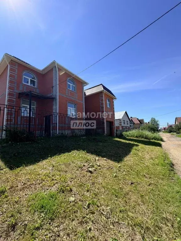Дом в Марий Эл, Йошкар-Ола ул. Кармазина, 35 (354 м) - Фото 1