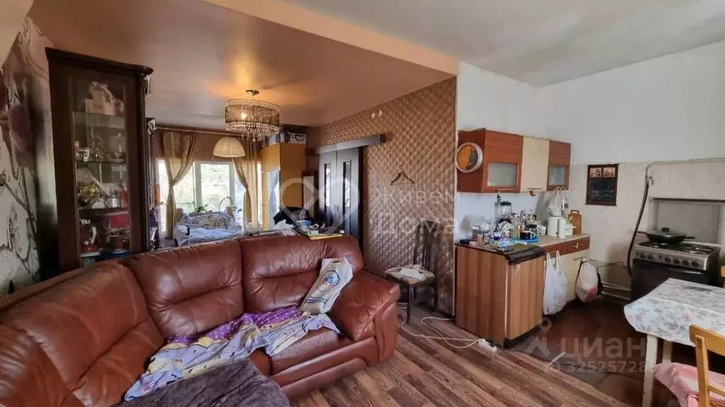 Дом в Волгоградская область, Волгоград ул. Джамбула Джабаева (83 м) - Фото 2