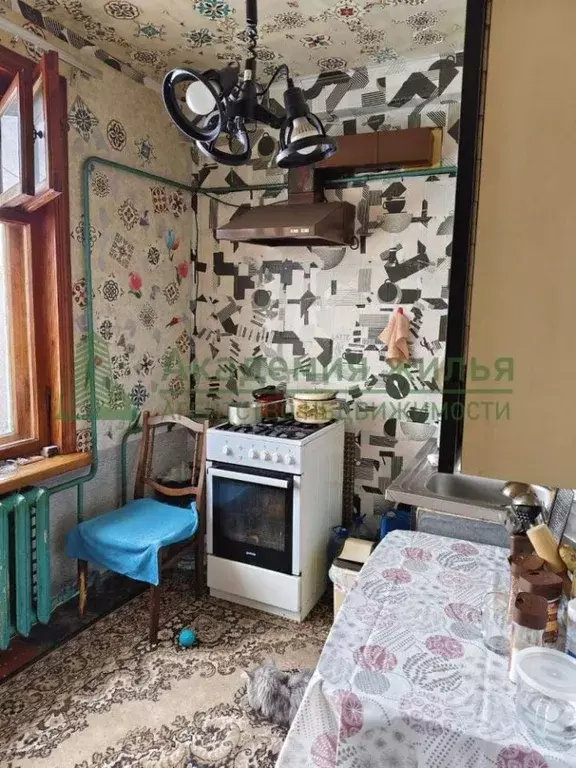3-к кв. Саратовская область, Энгельс Полтавская ул., 11 (59.5 м) - Фото 0